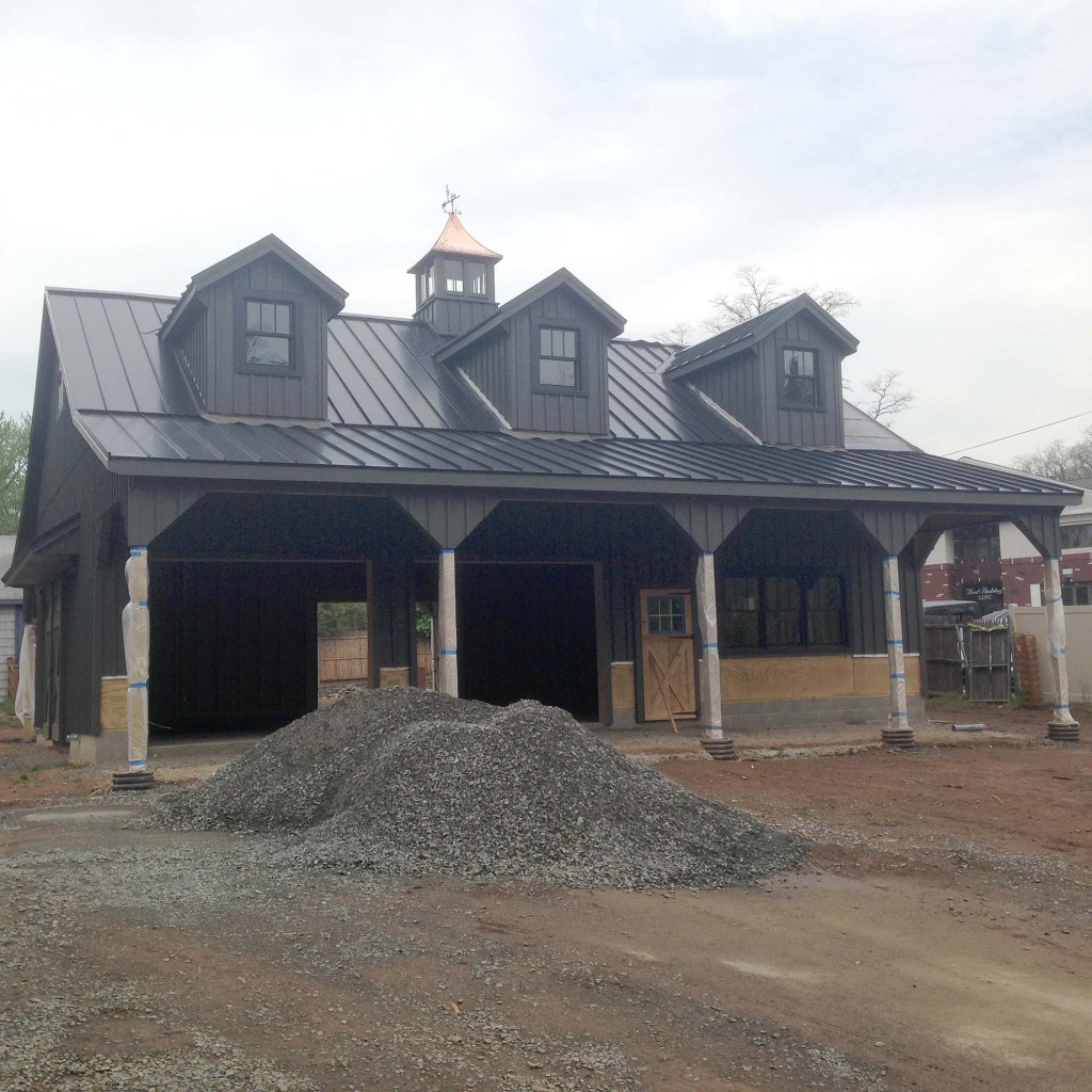 (above) New building going up on Mountain Avenue destined to house new farm stand.