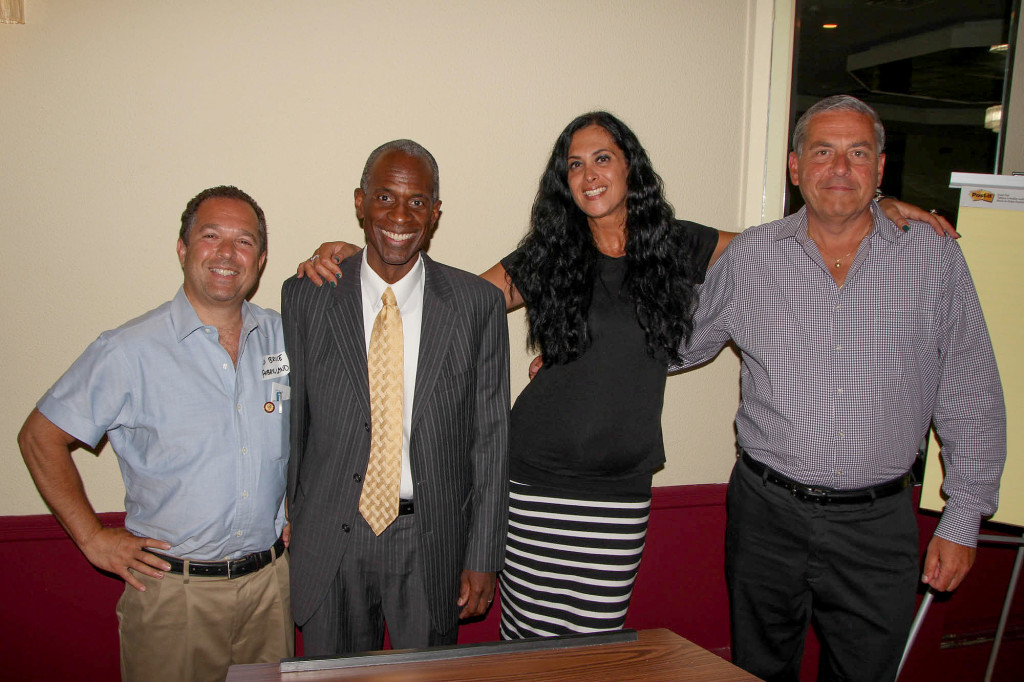 (above, l-r) Chamber President Bruce Heyman, Presentor Stan Robinson, sponsors from Avis Rent-A-Car Marlissa Giagliardi and Vinnie Stanson.