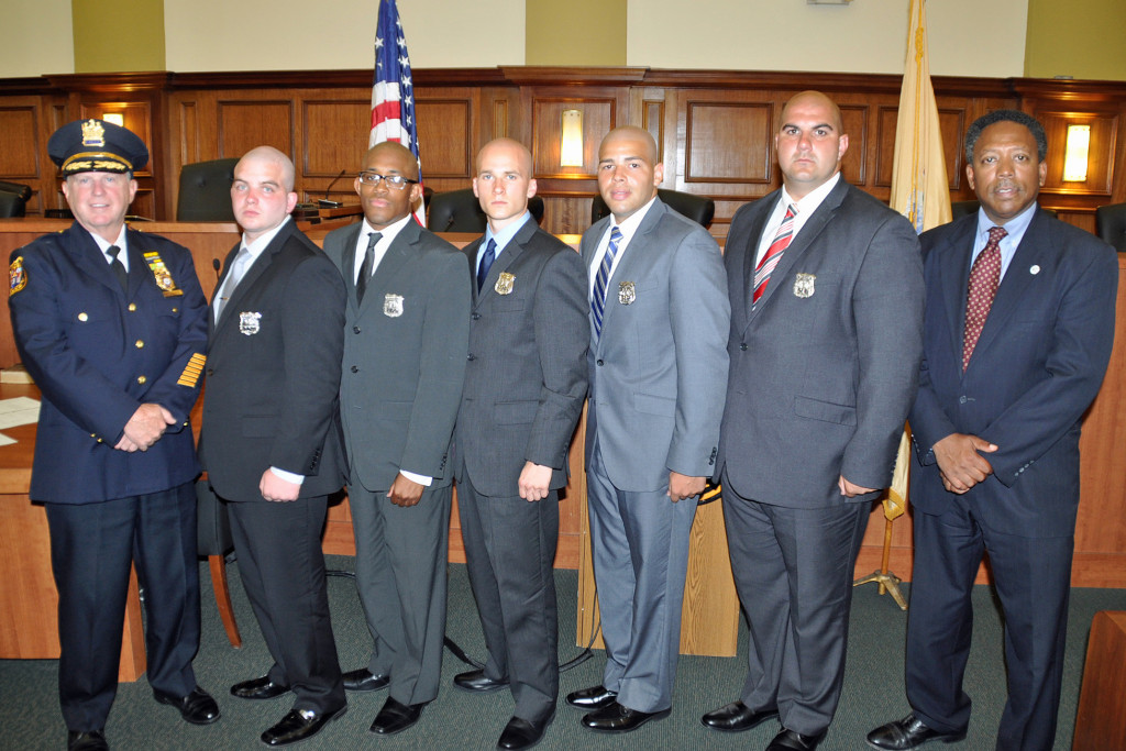 (above l-r) Chief James M. Schulhafer, Officers Michael Forfa, Jabari J. Shults, Michael E. Mikolajczyk, Jose A. Hernandez, Raymond A. Wegrzynek, and Mayor Derek Armstead.