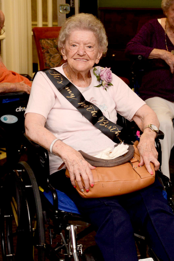 warren-celebrates-100th-birthday-of-anne-lahoff